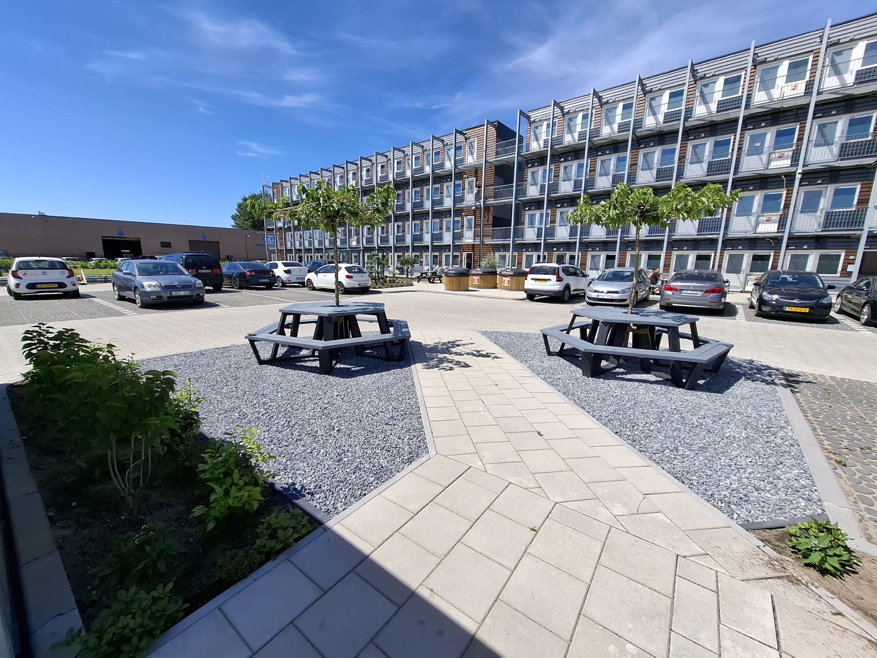 De groene gezamenlijke buitenruimte van Roosenpark